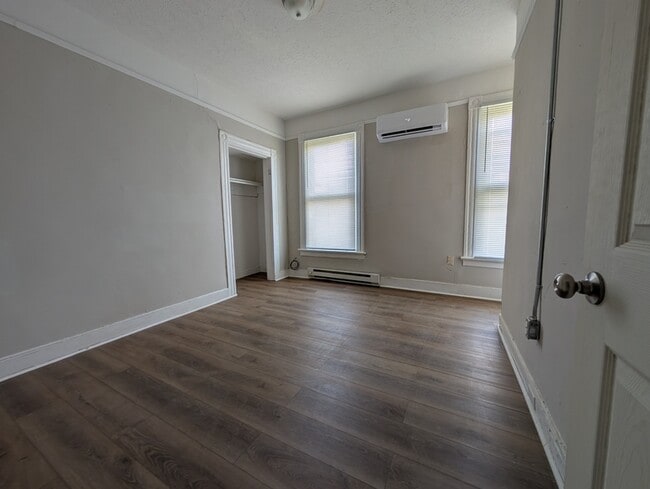 Photo - 809 Wise St Unit 3
