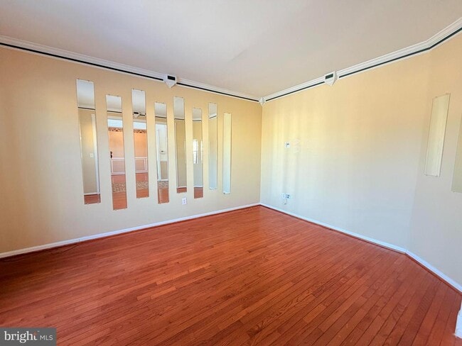 Photo - 15 Moonlight Ct