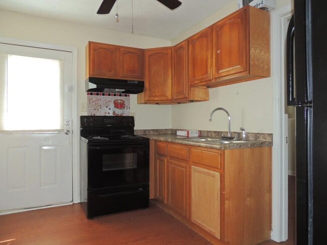 Photo - 2884 Blue Ridge Dr