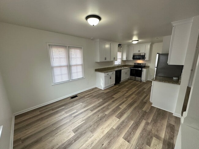 Photo - Steuben Rd-1434 Unit 1434 Steuben Rd