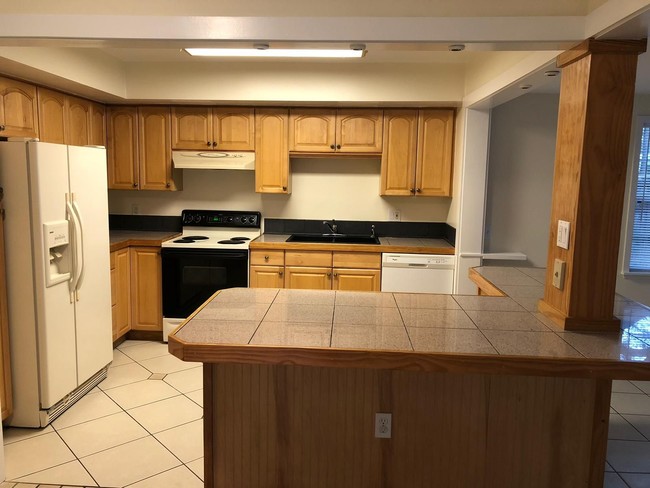 Photo - 1601 Long St