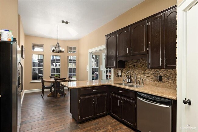 Photo - 3202 W San Luis Cir