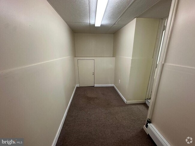 Building Photo - 7045 Torresdale Ave Rental