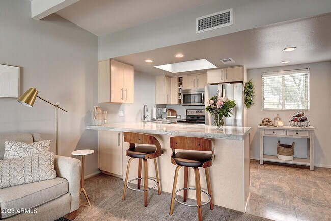 Photo - 16807 E Gunsight Dr Unit B14