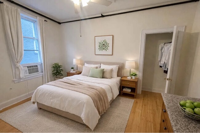 Photo - 25-66 33rd St