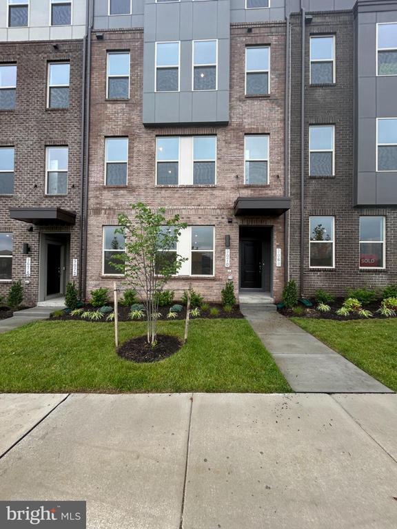 Building Photo - 9070 Katherine Johnson Ave Rental