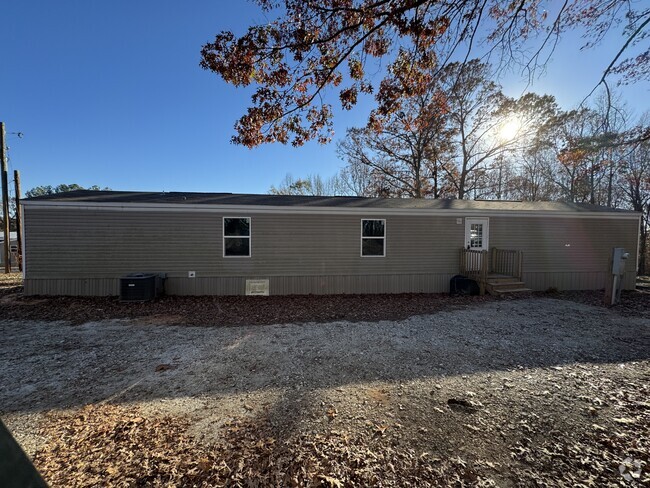 Building Photo - 126 Lodge Rd Rental