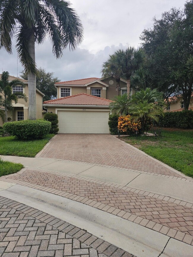 Photo - 7533 Topiary Ave