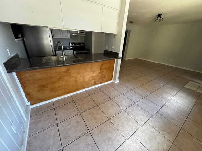 Photo - 1863 Nekoma Ct Unit A