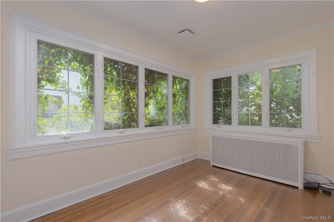 Photo - 7 Carthage Ln