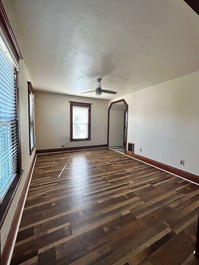 Photo - 8 S Jefferson St Unit 8 S. Jefferson Apt 8B