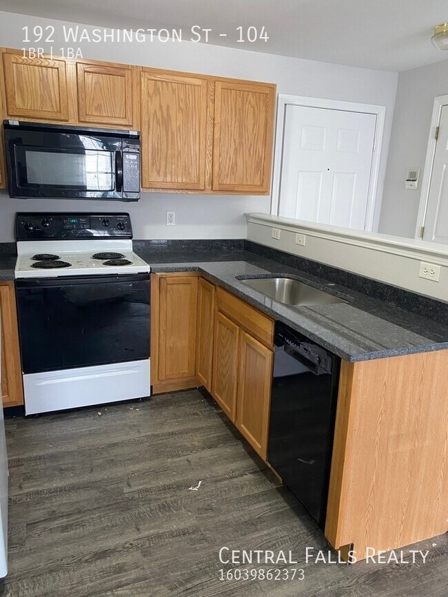 Photo - 192 Washington St Unit 104