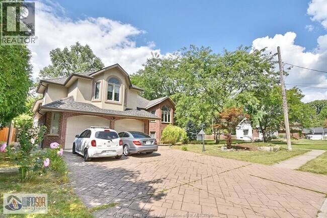 Photo - 4305 Casgrain Dr