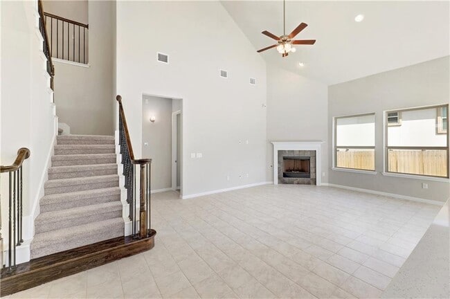 Photo - 2455 Soprano Wy House