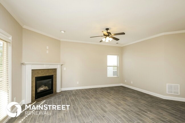 Photo - 4715 Sweet Water Dr