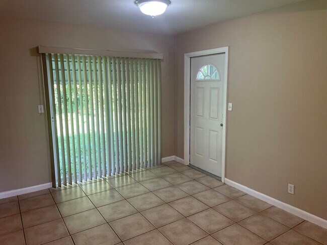 Fort Myers Single Family Home