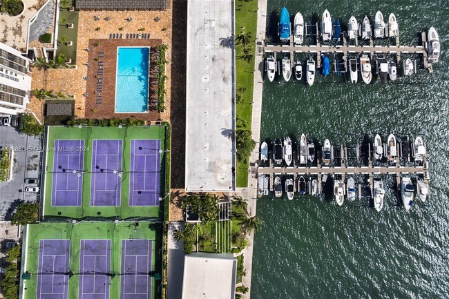 Photo - 1901 Brickell Ave
