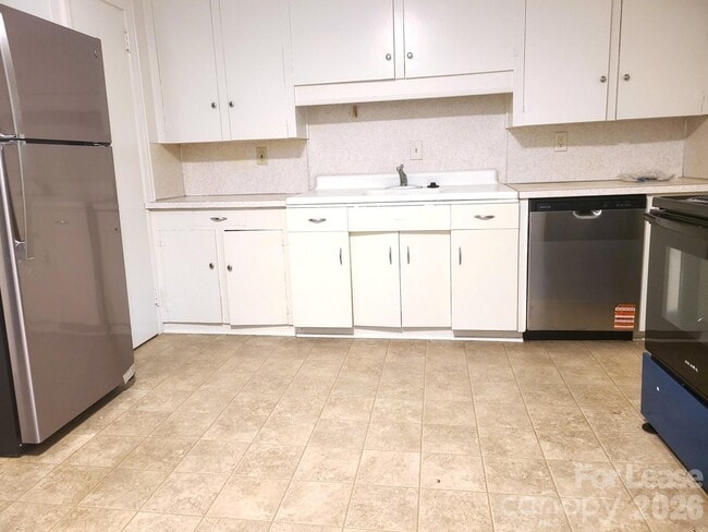 Photo - 2245 Crescent Ave Unit 2