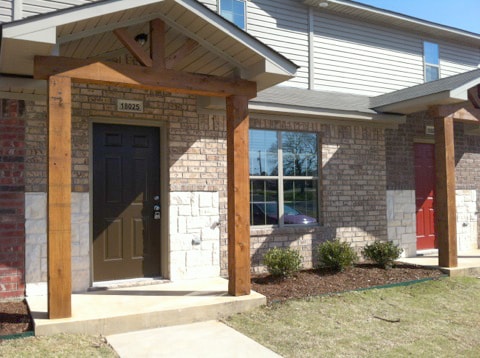 Building Photo - AVAILABLE! 1 Bedroom 1.5 Bath Townhome for Rent in Lindale