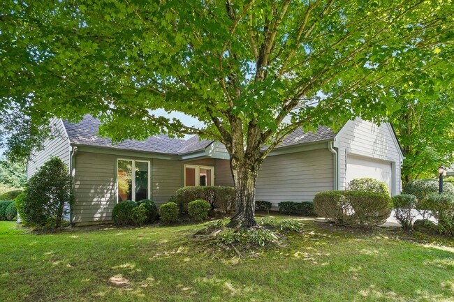 Photo - 104 Highview Ln
