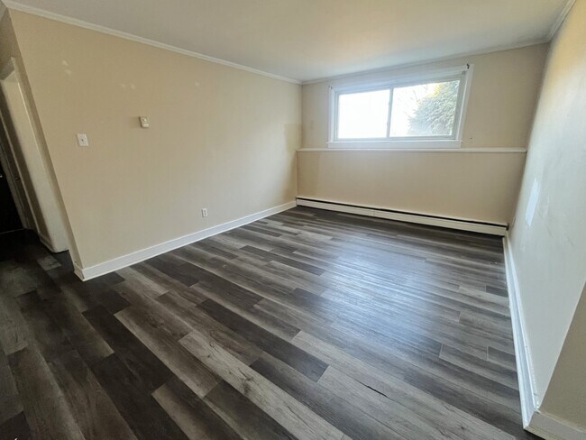 Photo - 445 Covert St Unité 2