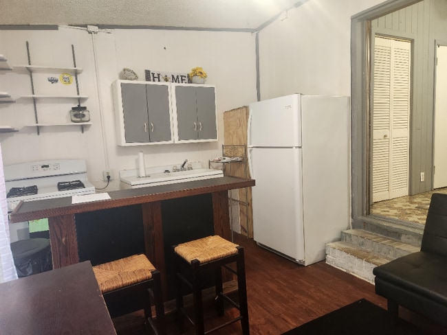 Photo - 6411 Randolph Ave