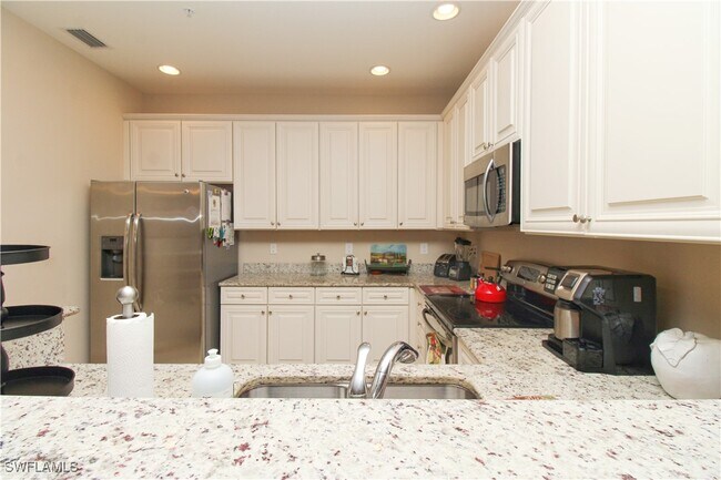 Building Photo - 9054 Capistrano St N Unit 4003