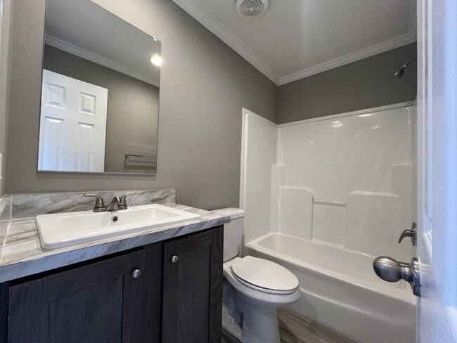 Photo - 73 W Sourwood Dr