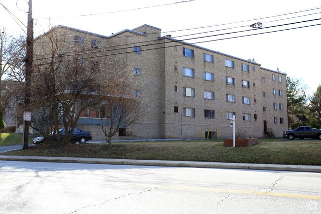 Sheffield House Apartments - Sheffield House Apartments