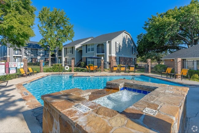 Arbors of Burleson