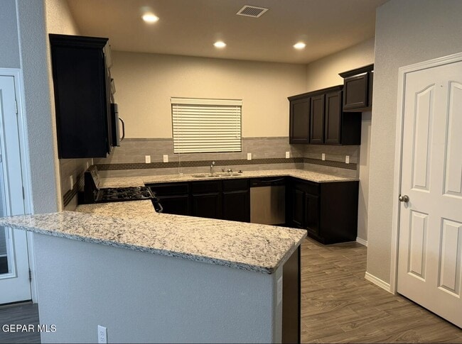 Photo - 12325 Westbury