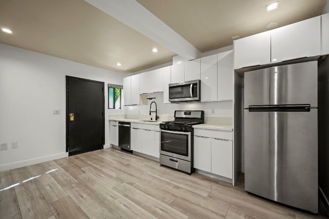 Photo - 1139 Bellevue Ave Unidad 1147A