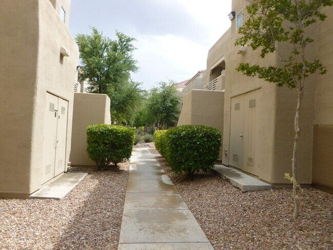 Photo - 1908 Tierra Vista Dr Unit 206