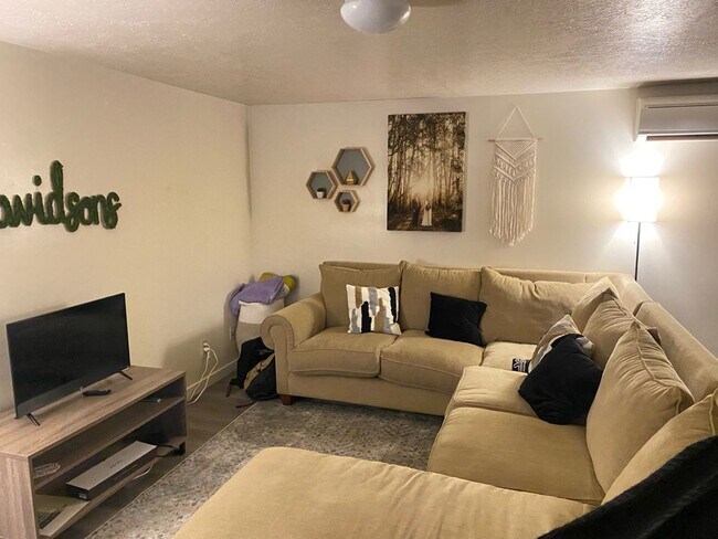 Photo - 1B/1B Pet Friendly Apartment South of BYU Unit 317