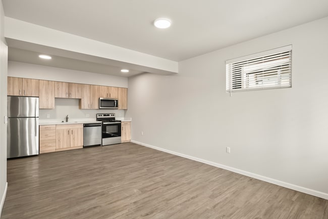 JH5_6364.jpg - The Veridian