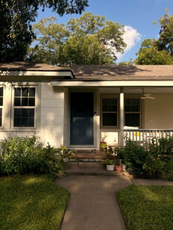 Photo - 1517 Live Oak St