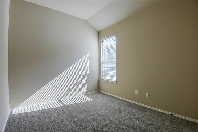 Photo - 2307 Wood River Pkwy