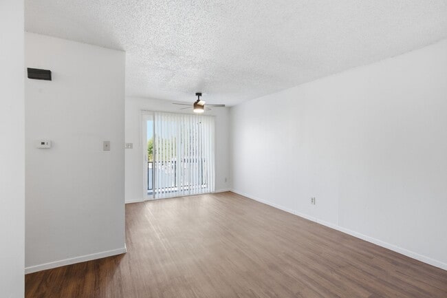 Photo - 2707 Windswept Cove Unit 202