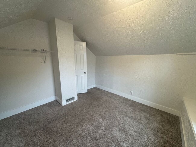 Photo - Centrally located 4 bedroom 1 bath