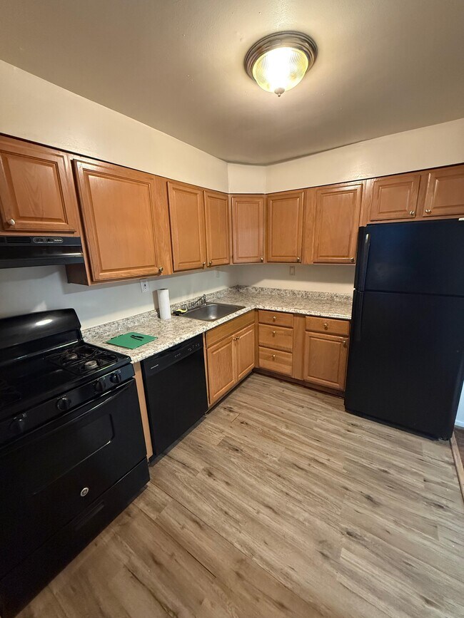 Photo - 7301 Calder Dr