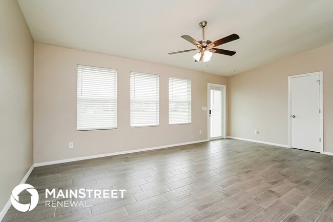 Photo - 1421 NE 18th Ave