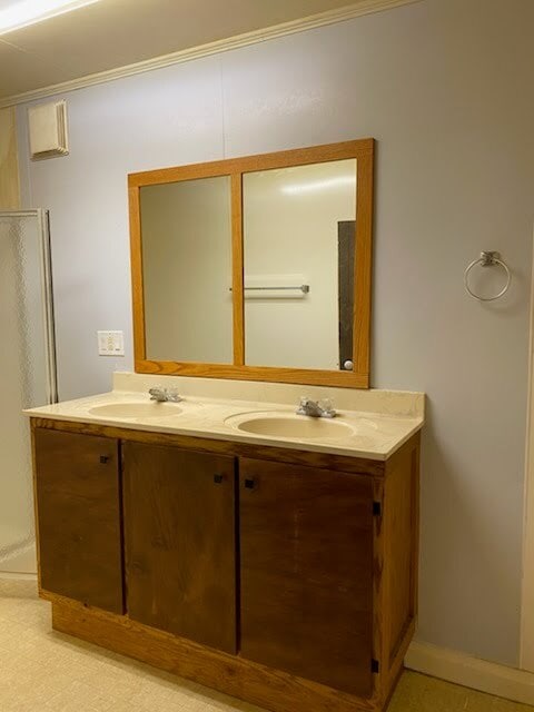 Bathroom - 25107 State St Unit C