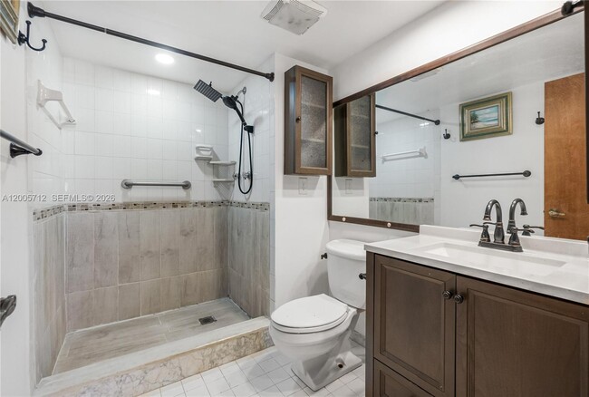 Photo - 711 S Hollybrook Dr Unit 209