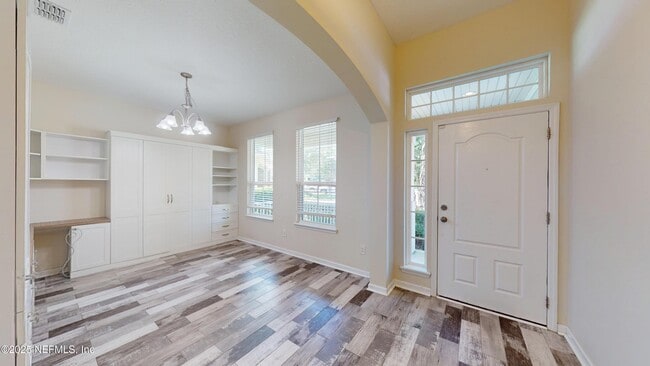 Photo - 65 Lone Eagle Way
