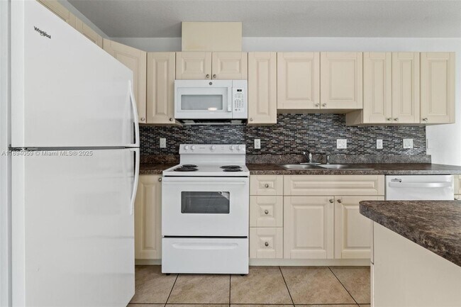 Photo - 6035 SW 40th Ct