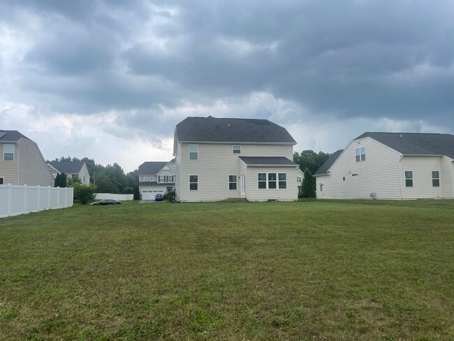 Photo - 2410 Walthall Ct