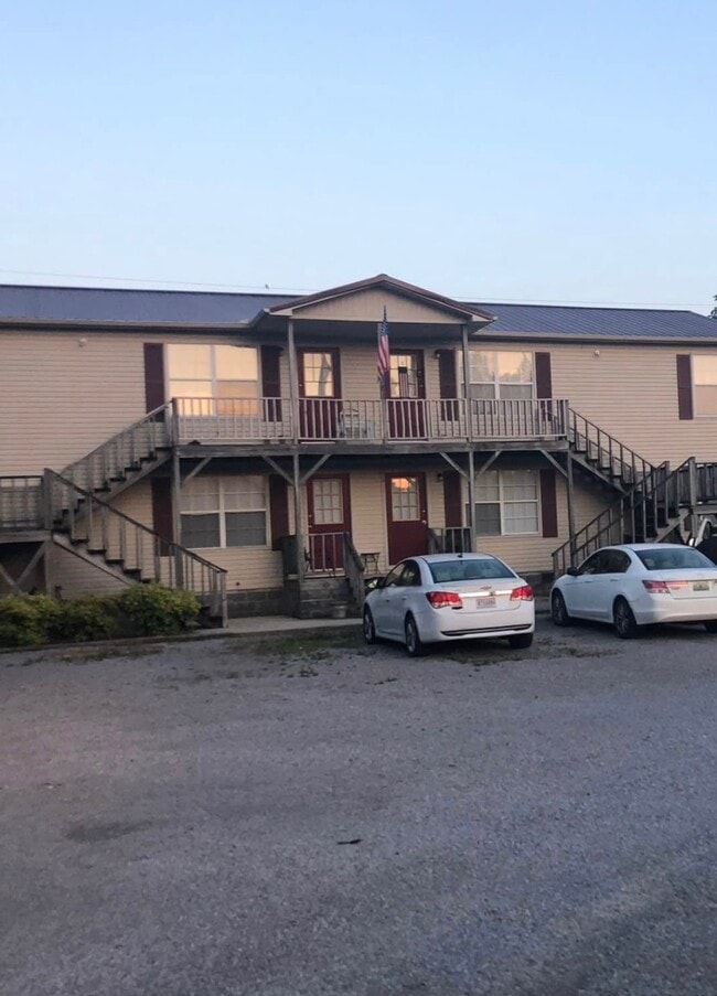 Building Photo - Patton Place Apartments Unit Apt D
