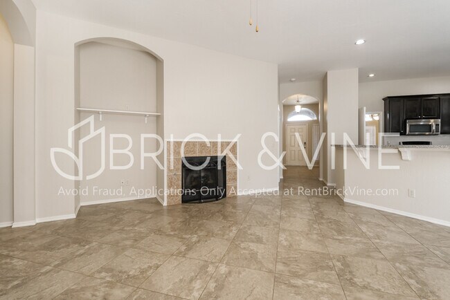 Photo - 829 Elm Creek Dr