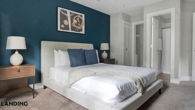 2000 E Lake Pkwy Unit 981