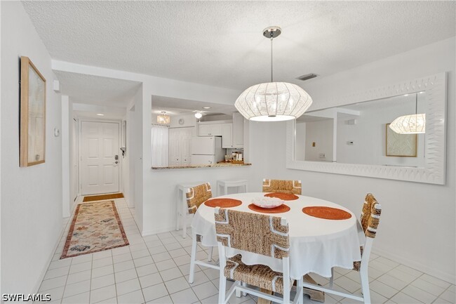 Photo - 1044 Woodshire Ln Unit B212